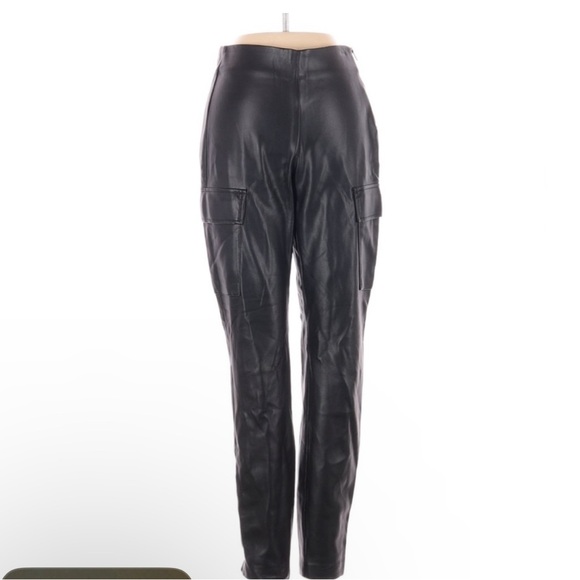Flawed XS Zara Leather Pants - Picture 3 of 4